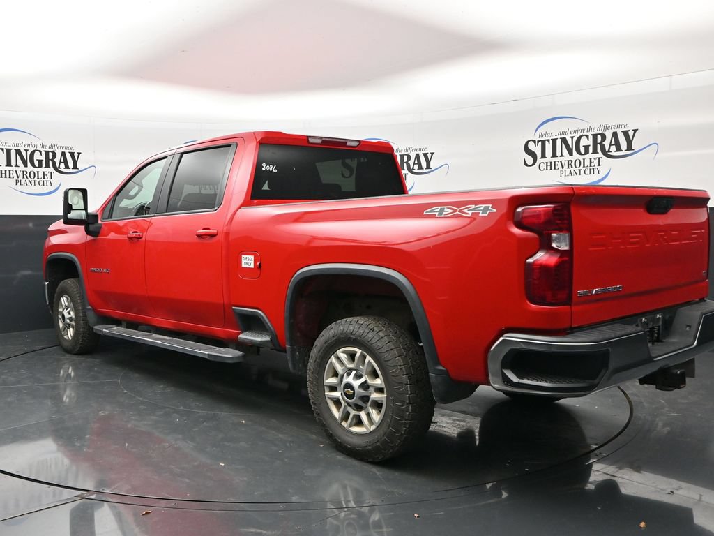Used 2025 Chevrolet Silverado 2500 LT w/ Convenience Package AWD/4WD image 5