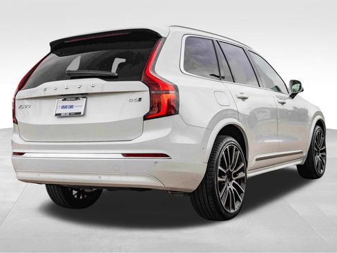 New 2026 Volvo XC90 B6 Ultra w/ Lounge Package AWD/4WD image 5