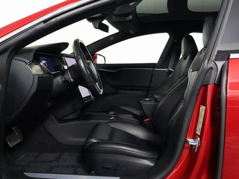Used 2020 Tesla Model S Performance image 10