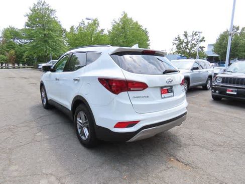 Used 2017 Hyundai Santa Fe Sport w/ 2.4L Tech Package 04 AWD/4WD image 4