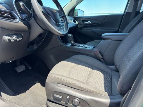 Used 2019 Chevrolet Equinox LT FWD image 14