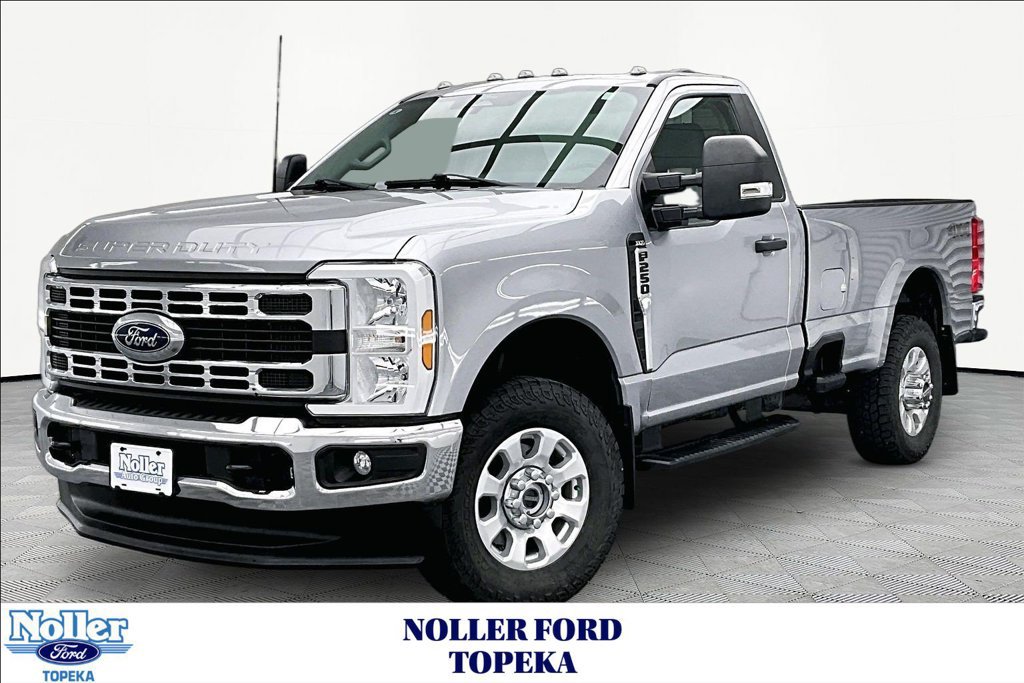 Certified 2024 Ford F250 XLT AWD/4WD image 1