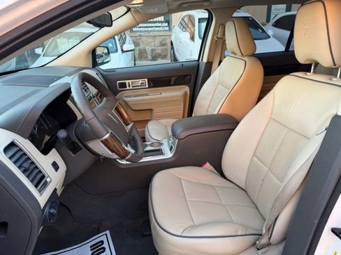 Used 2010 Lincoln MKX 2WD image 15