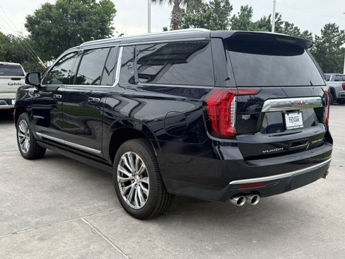 Used 2021 GMC Yukon XL Denali w/ Denali Ultimate Package RWD image 7