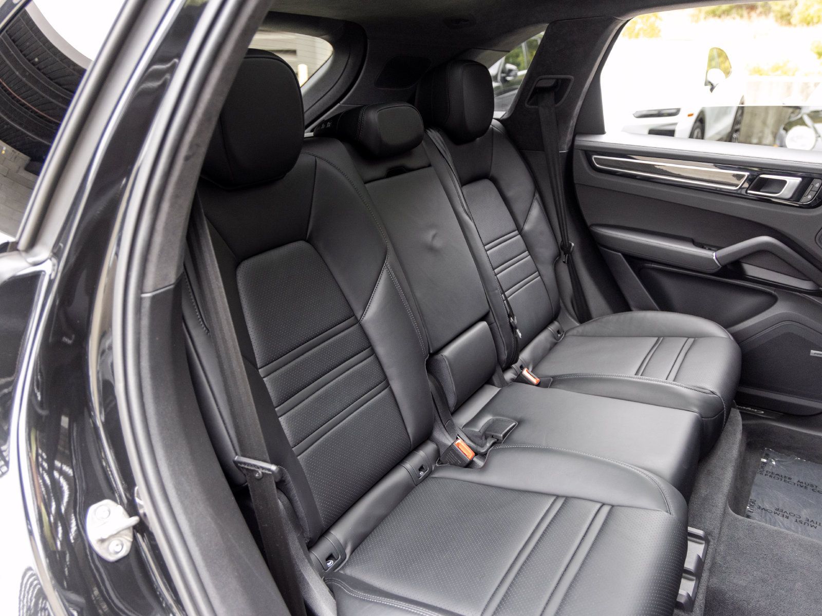 Certified 2023 Porsche Cayenne GTS AWD/4WD image 64
