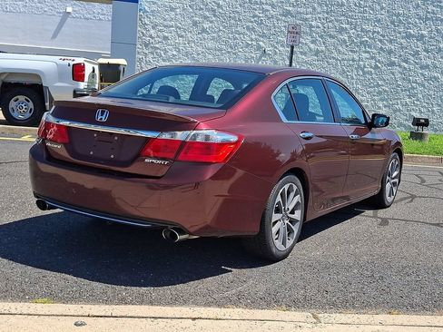 Used 2014 Honda Accord Sport image 9