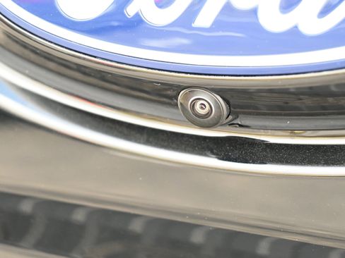 New 2026 Ford Maverick XLT w/ XLT Luxury Package image 5