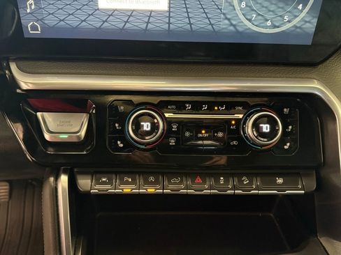 Used 2022 GMC Sierra 1500 Denali image 33