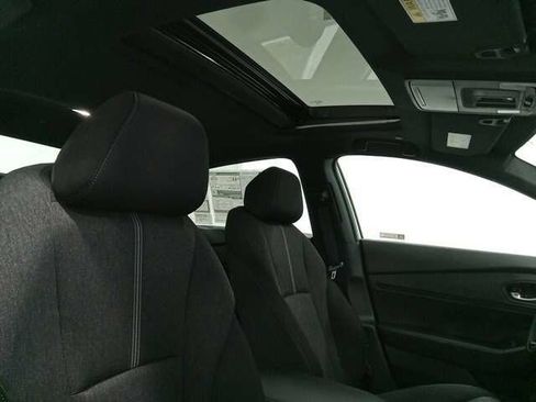Used 2023 Honda Accord Sport image 13
