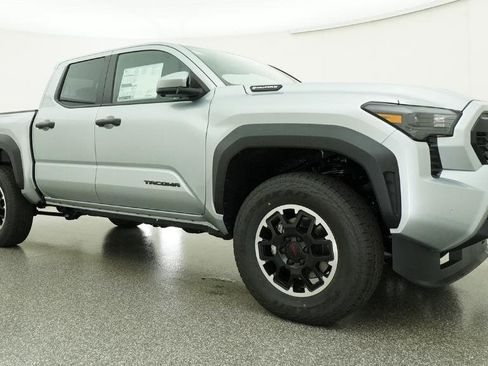 New 2026 Toyota Tacoma TRD Off-Road AWD/4WD image 19