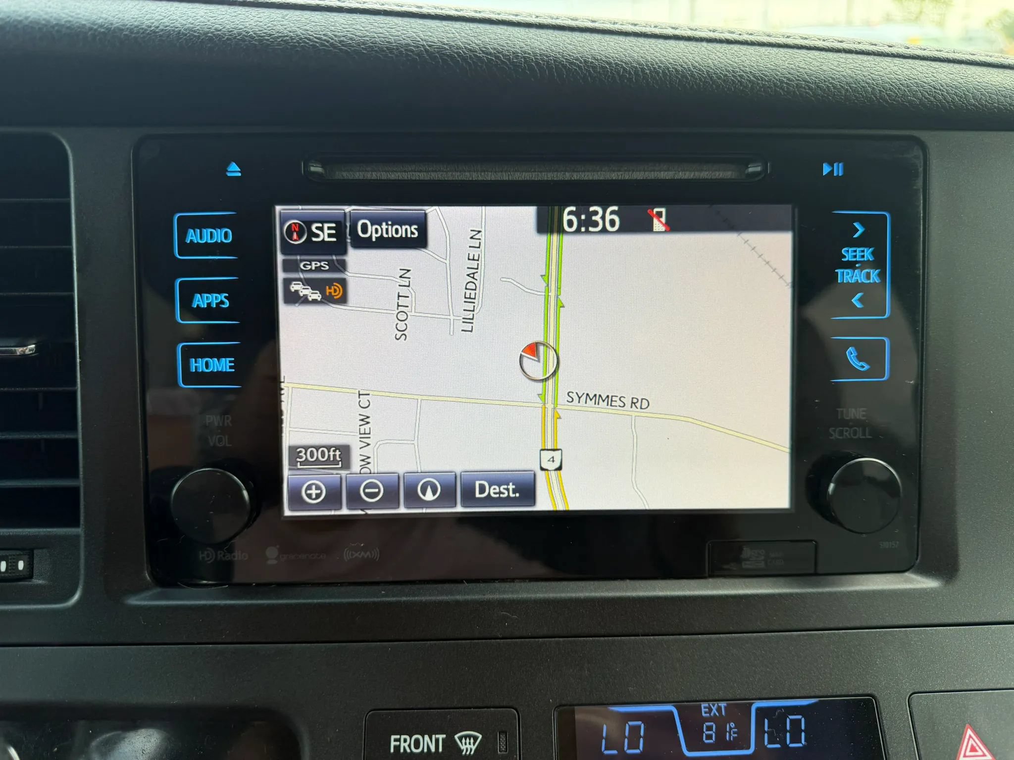 Used 2017 Toyota Sienna XLE Premium FWD image 52