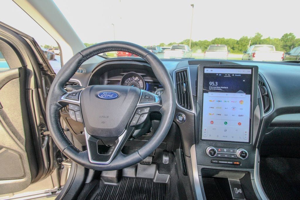 Used 2024 Ford Edge SEL w/ Convenience Package AWD/4WD image 26