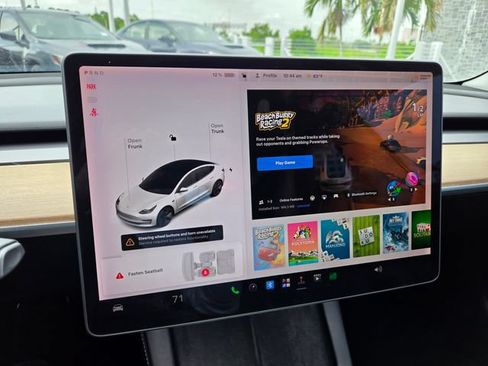 Used 2021 Tesla Model 3 Standard Range Plus RWD image 31