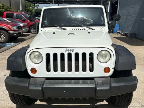 Used 2007 Jeep Wrangler Unlimited X image 2