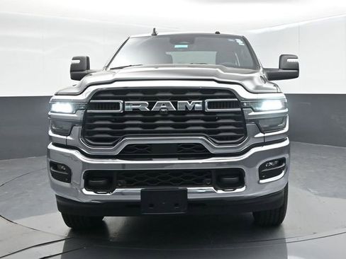 Used 2025 RAM 3500 Big Horn AWD/4WD image 3