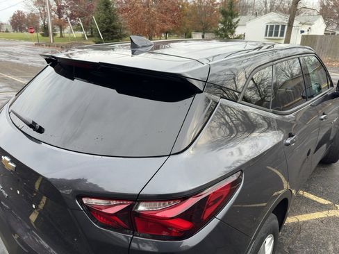 Used 2022 Chevrolet Blazer LT image 32