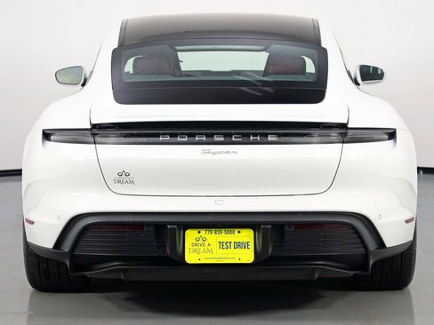 Used 2022 Porsche Taycan image 53