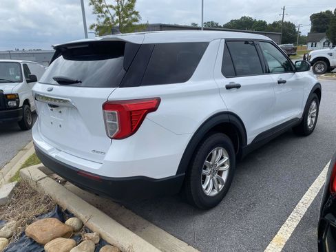 Certified 2021 Ford Explorer 4WD image 7