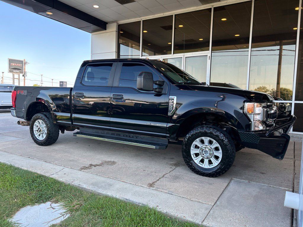 Used 2021 Ford F250 XL w/ STX Appearance Package AWD/4WD image 2