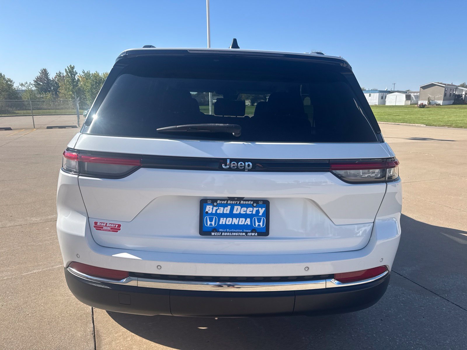Used 2022 Jeep Grand Cherokee Limited AWD/4WD image 8