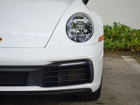 Used 2021 Porsche 911 Carrera image 21