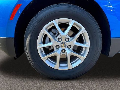 Used 2024 Chevrolet Equinox LT image 25