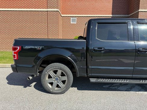 Used 2018 Ford F150 XLT w/ Equipment Group 302A Luxury AWD/4WD image 17
