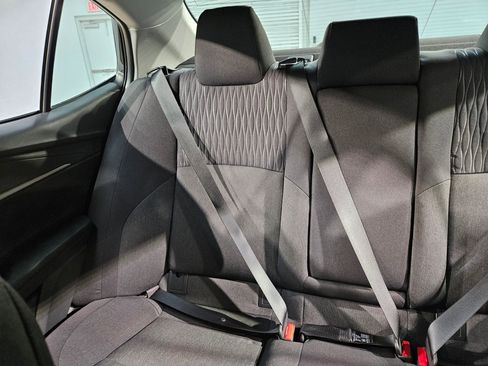 Used 2025 Toyota Camry LE image 12