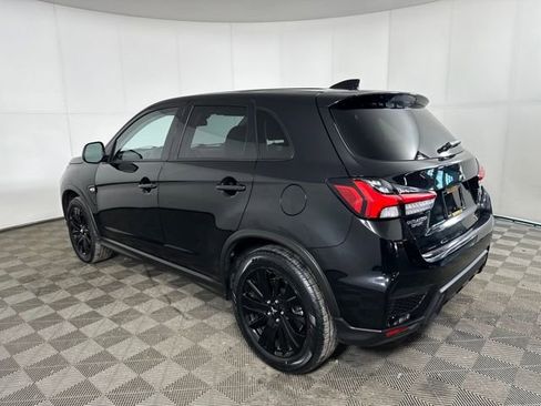 Used 2025 Mitsubishi Outlander Sport LE image 5