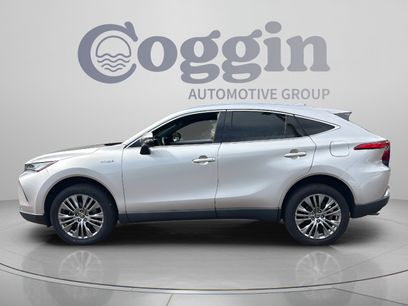 Used 2021 Toyota Venza XLE w/ Softex Package