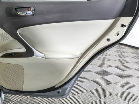 Used 2012 Lexus IS 250 AWD w/ Premium Pkg Value Edition image 42