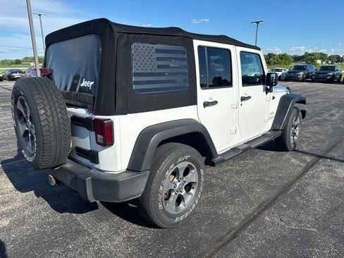Used 2016 Jeep Wrangler Unlimited Sport w/ Dual Top Group AWD/4WD image 3