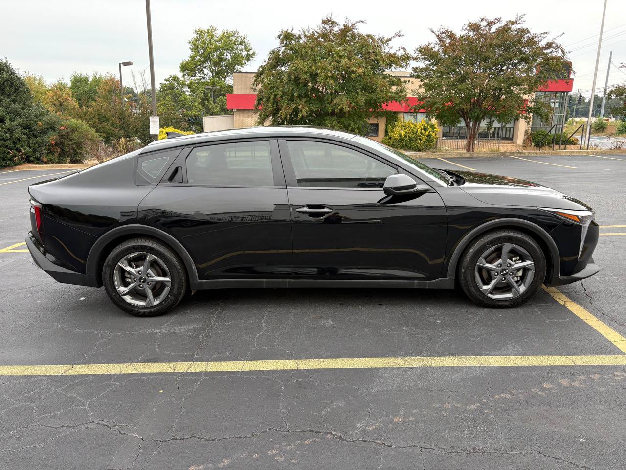 Used 2025 Kia K4 FWD image 4