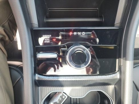 New 2025 Jeep Grand Cherokee L Limited w/ Black Appearance Package image 9