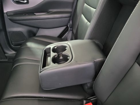 Used 2023 Nissan Murano SV w/ SV Midnight Edition Package image 33