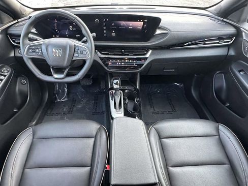 Certified 2024 Buick Envista Avenir image 14