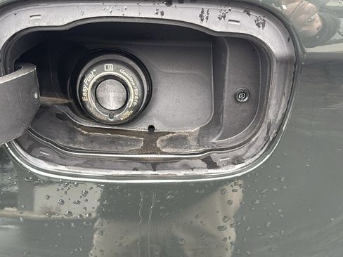 Used 2022 Ford Edge SEL w/ Convenience Package image 25