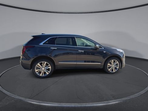 Used 2024 Cadillac XT5 Premium Luxury FWD image 9