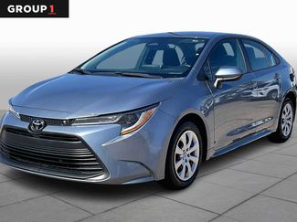Used 2024 Toyota Corolla LE video 1
