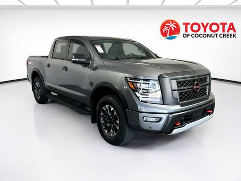 Used 2023 Nissan Titan PRO-4X w/ Pro-4x Convenience Package AWD/4WD image 1