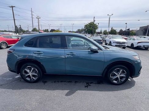 Used 2023 Honda HR-V EX-L image 6