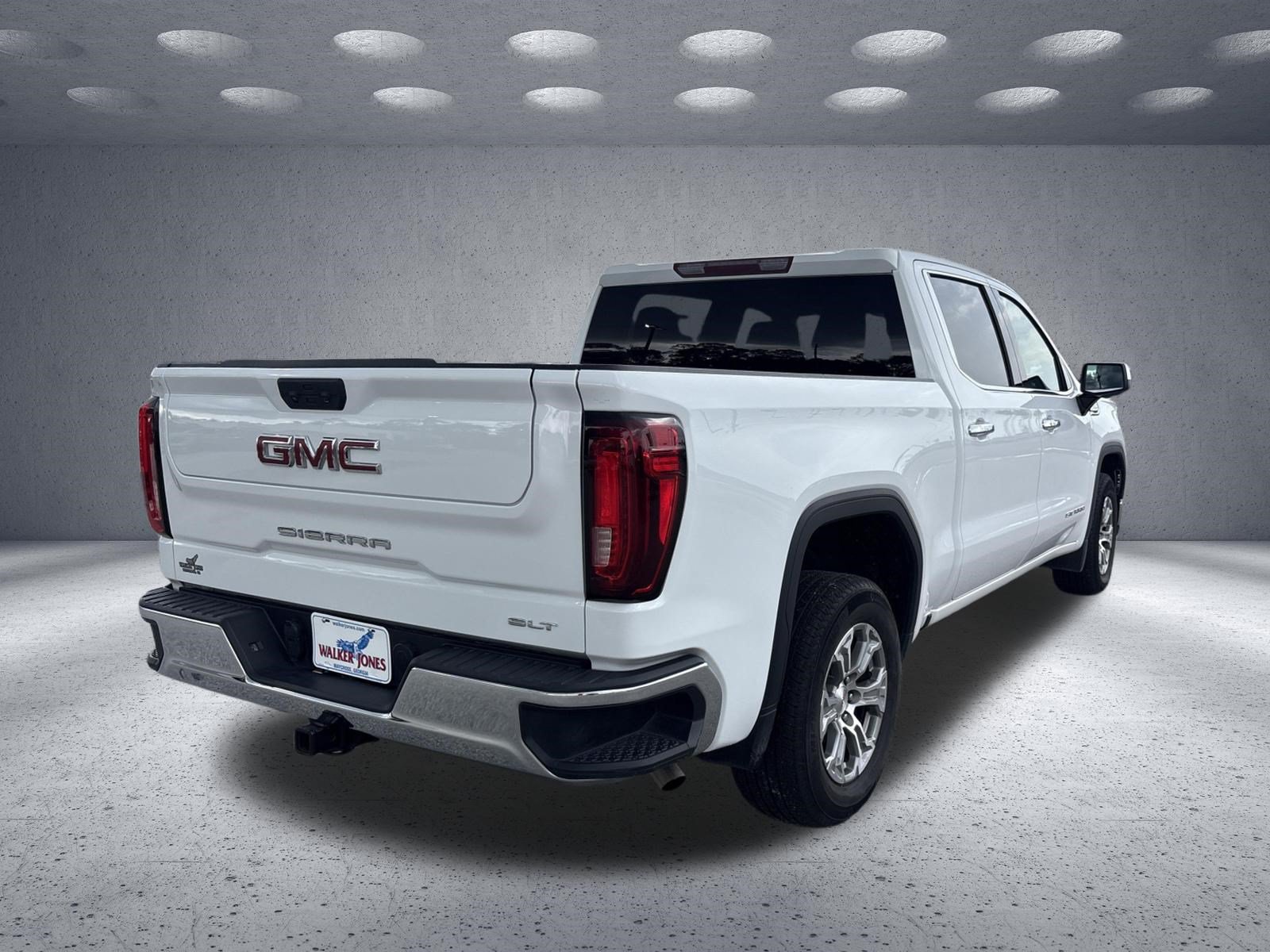 Used 2025 GMC Sierra 1500 SLT RWD image 5