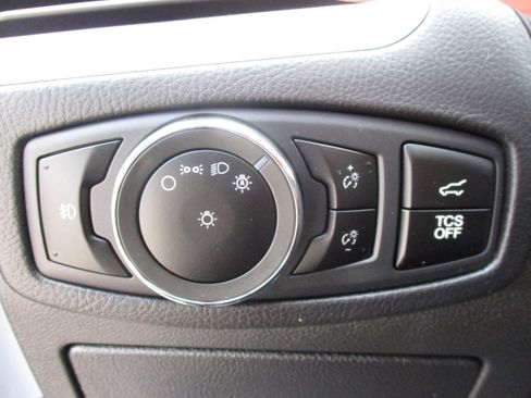 Used 2023 Ford Edge SEL w/ Convenience Package AWD/4WD image 30