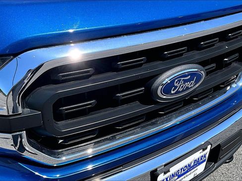 Used 2023 Ford F150 XLT AWD/4WD image 32