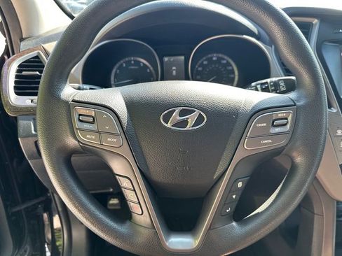 Used 2018 Hyundai Santa Fe Sport w/ 2.4L Value Package 02 AWD/4WD image 27