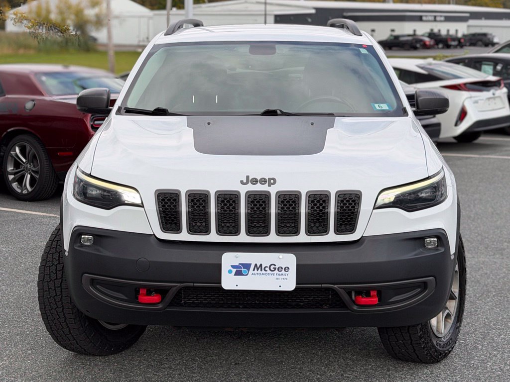 Used 2020 Jeep Cherokee Trailhawk AWD/4WD image 2