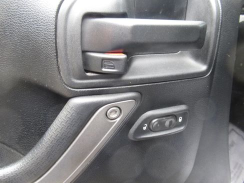 Used 2017 Jeep Wrangler Unlimited Sport w/ Quick Order Package 23S image 22