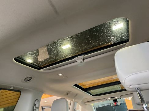 Used 2020 Chrysler Pacifica Limited image 33