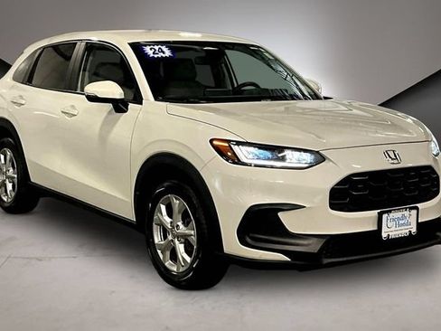 Used 2024 Honda HR-V LX image 3