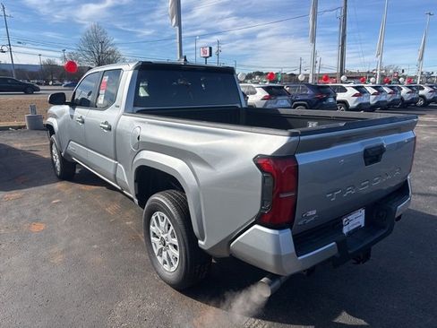 New 2026 Toyota Tacoma SR5 image 3